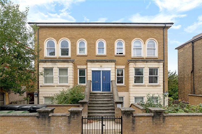 2 Bedroom Apartment For Sale In Auckland Hill, West Norwood, London, SE27