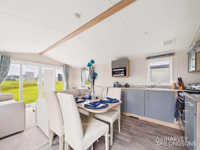 2 Bedroom Park Home For Sale In Bowland Fell Holiday Park, BD23