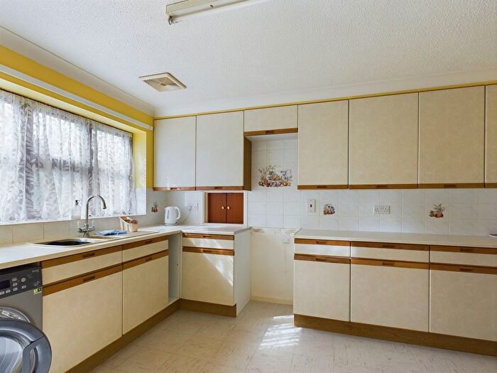 3 Bedroom Detached Bungalow For Sale In St James Drive, Downham Market, PE38