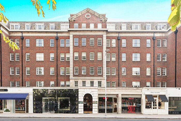 2 Bedroom Flat To Rent In Fulham Road, Chelsea, SW3