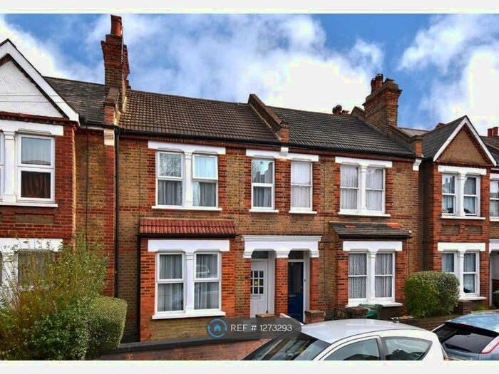 4 Bedroom Terraced House To Rent In Wearside Road, Lewisham SE13