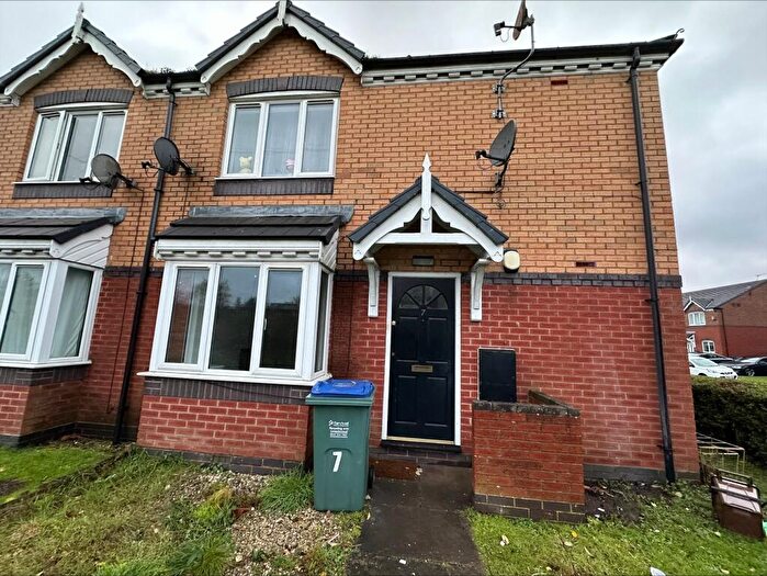 1 Bedroom Flat To Rent In Worsey Drive, DY4