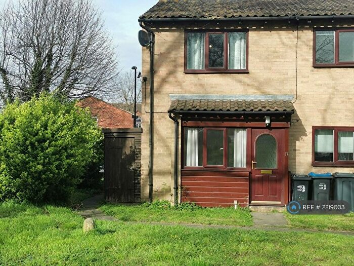 1 Bedroom End Of Terrace House To Rent In Fernleigh Close, Croydon, CR0