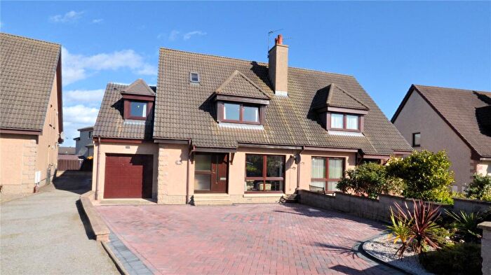 4 Bedroom Semi-Detached House To Rent In Rae Circle, Inverurie, AB51