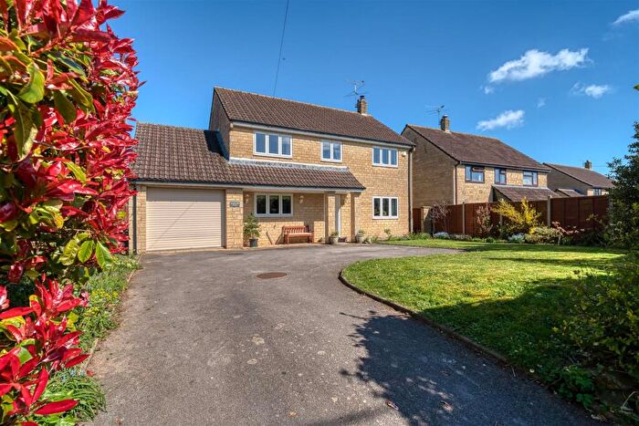 4 Bedroom Detached House For Sale In Wick Road, Milborne Port, Sherborne, DT9