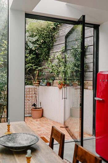 1 Bedroom Flat For Sale In Ivanhoe Road, Ivanhoe Road, London, SE5