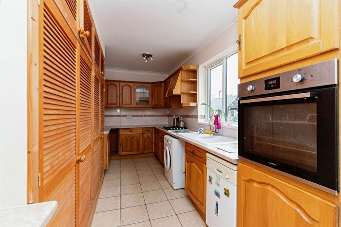 3 Bedroom Detached Bungalow For Sale In Deerfield Road, March, PE15
