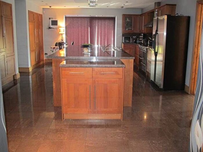 7 Bedroom Detached House To Rent In Ermin Street, Blunsdon, Swindon, SN26