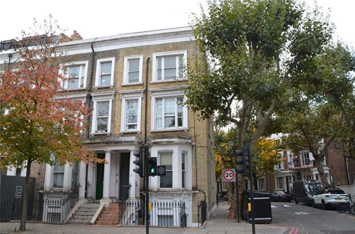2 Bedroom Flat For Sale In Kempsford Gardens, London, SW5
