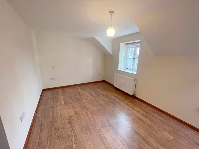 1 Bedroom Mews To Rent In Royal Oak Mews, Lampeter, SA48