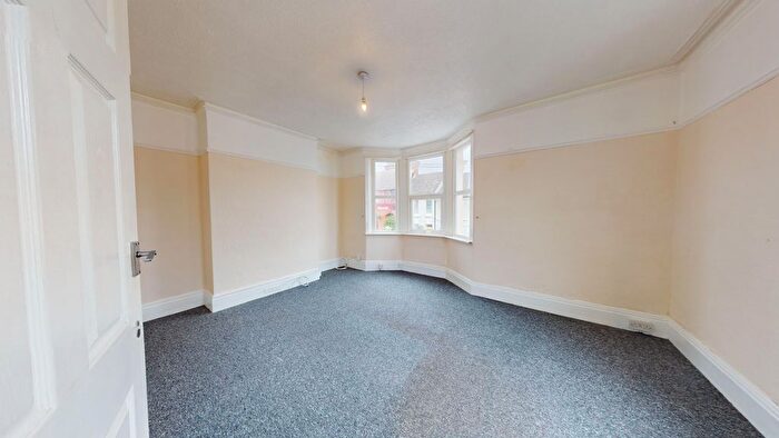 1 Bedroom Flat To Rent In Rutland Road, Hove, BN3