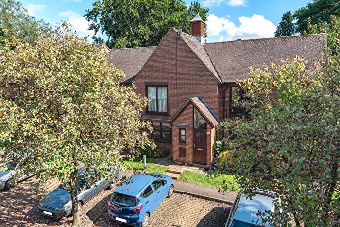 1 Bedroom Flat To Rent In Green Ridges, Headington, Oxfordshire, OX3