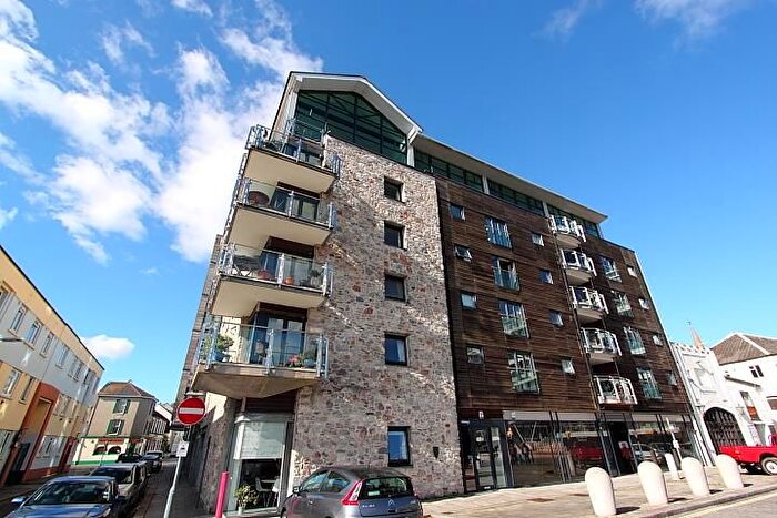 2 Bedroom Flat To Rent In Vauxhall Street, Plymouth, PL4