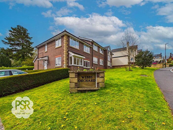 1 Bedroom Flat For Sale In Webbs Orchard, Whaley Bridge, SK23