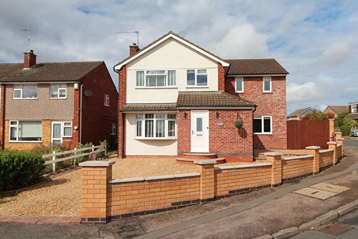 4 Bedroom Detached House For Sale In The Bridle, Glen Parva, Leicester, LE2