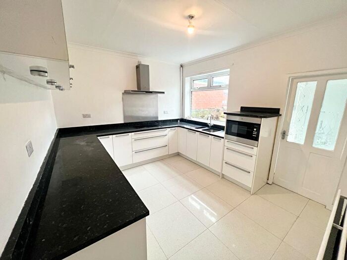 3 Bedroom Flat To Rent In Chester Street, Houghton Le Spring, DH4