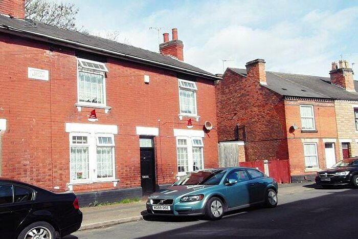 2 Bedroom End Of Terrace House To Rent In Chambers Street, Derby, DE24