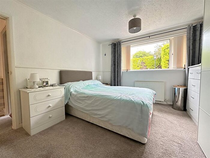 2 Bedroom Semi-Detached Bungalow For Sale In Pindar Road, Eastfield, Scarborough, YO11