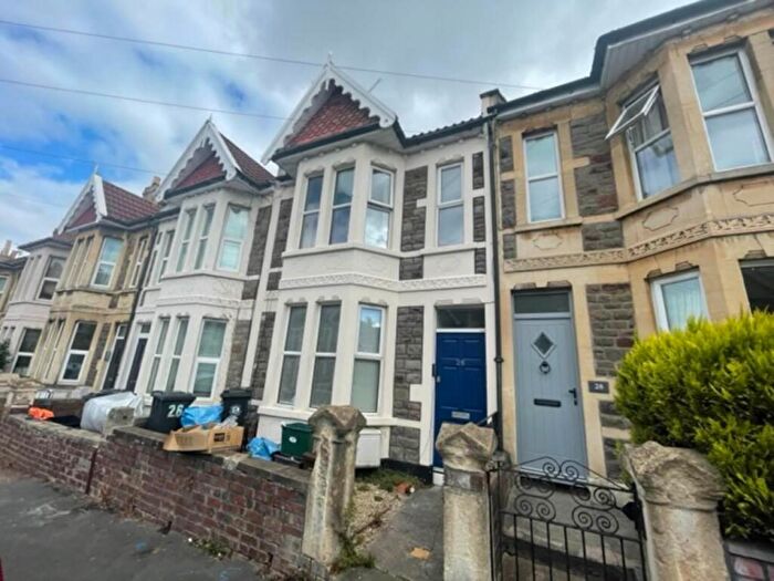 2 Bedroom Maisonette To Rent In Harrow Road, Brislington, Bristol, BS4
