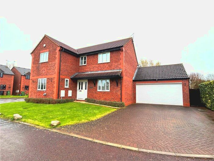 4 Bedroom Detached House For Sale In Bridge Meadow Close, Sedgeberrow, Evesham, WR11