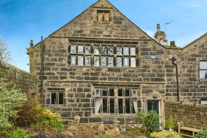 3 Bedroom End Of Terrace House For Sale In Boulderclough, Sowerby Bridge, West Yorkshire, HX2