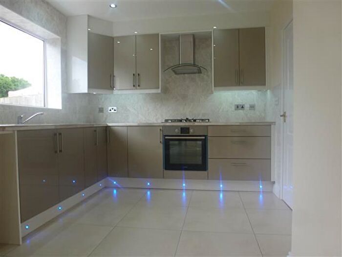 3 Bedroom Property To Rent In Newdigate Road, Sutton Coldfield, B75