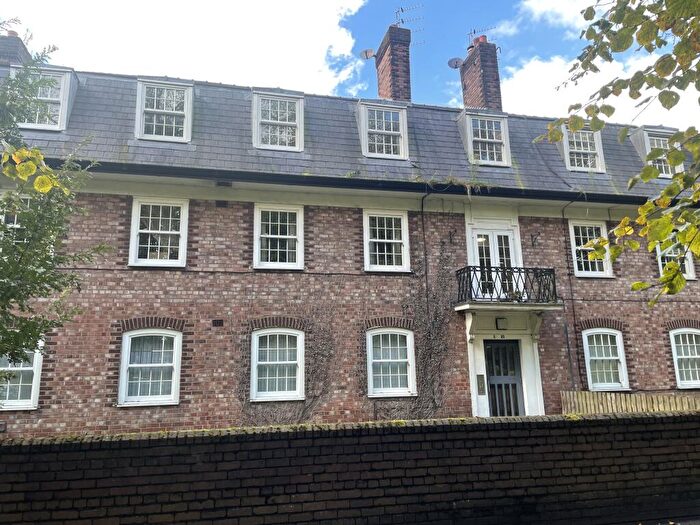 3 Bedroom Flat To Rent In Muirhead Avenue, Liverpool, L13