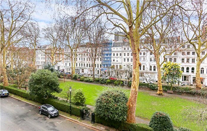 2 Bedroom Flat To Rent In Cornwall Gardens, Gloucester Road, London, SW7