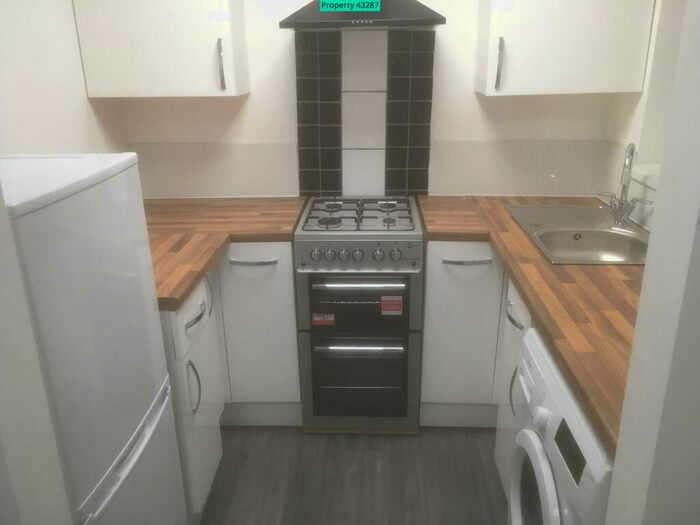 1 Bedroom Ground Flat To Rent In Brook Road, Walton, Liverpool, L9