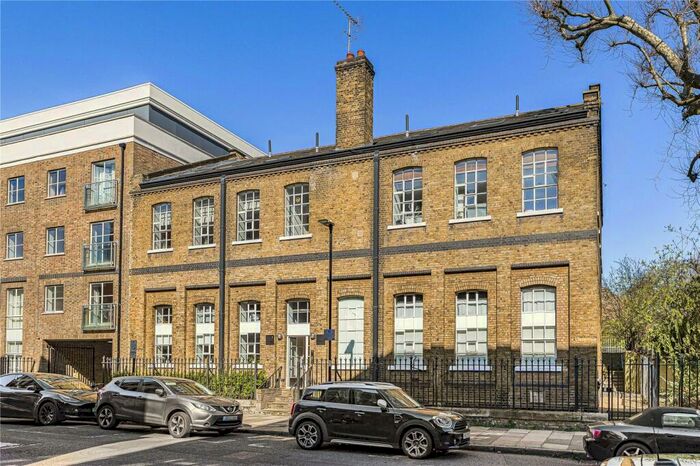 1 Bedroom Apartment To Rent In Hardwick Street, London, EC1R