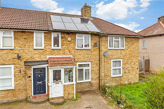 3 Bedroom Terraced House For Sale In Shrewsbury Road, Carshalton, Surrey, SM5