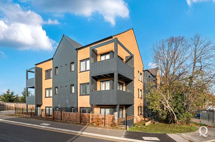 2 Bedroom Apartment For Sale In Cooks Lane, Sittingbourne, Kent, ME10