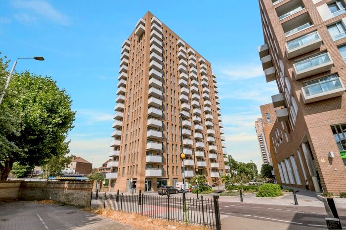 1 Bedroom Flat To Rent In Hannaford Walk, Bromley By Bow, London, E3