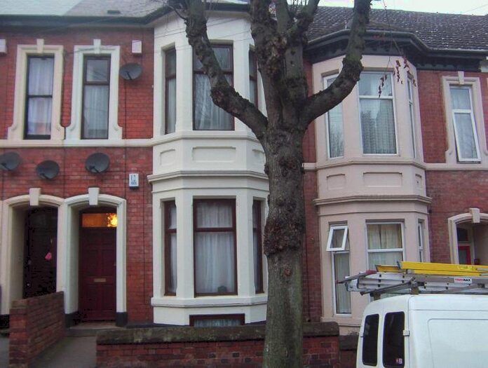 1 Bedroom Apartment To Rent In Middleborough Road, Coundon, Coventry, West Midlands, CV1