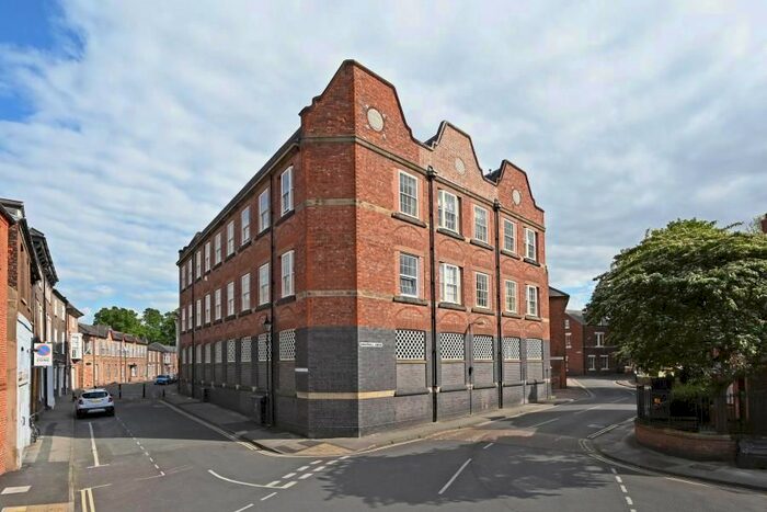 2 Bedroom Flat To Rent In Buckingham Court, Bishophill, York, YO1