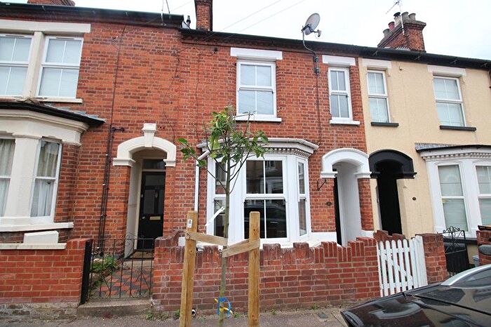 2 Bedroom Terraced House To Rent In Palmerston Street, Bedford, MK41