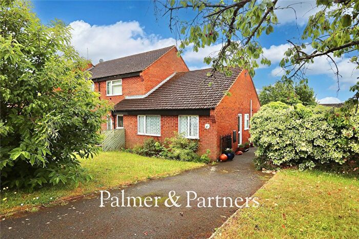 2 Bedroom End Of Terrace House For Sale In Yew Tree Rise, Pinewood, Ipswich, Suffolk, IP8