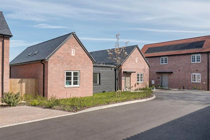 3 Bedroom Detached Bungalow For Sale In Hazel Grove, Urchfont, SN10