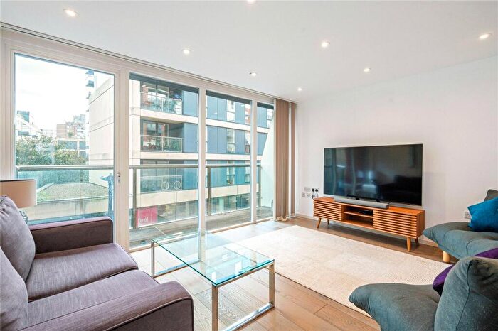 2 Bedroom Apartment To Rent In Worcester Point, Central Street, Clerkenwell, London, EC1V