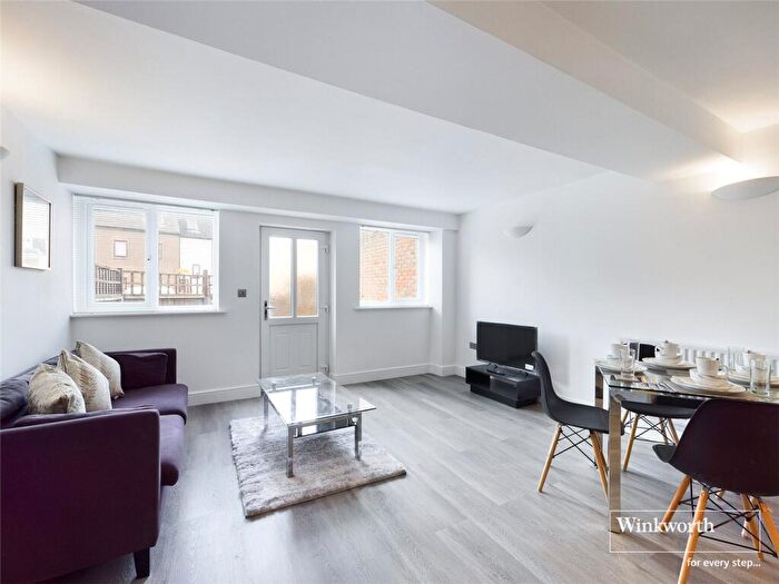 2 Bedroom Apartment To Rent In Alder House, St. Giles Close, Reading, Berkshire, RG1