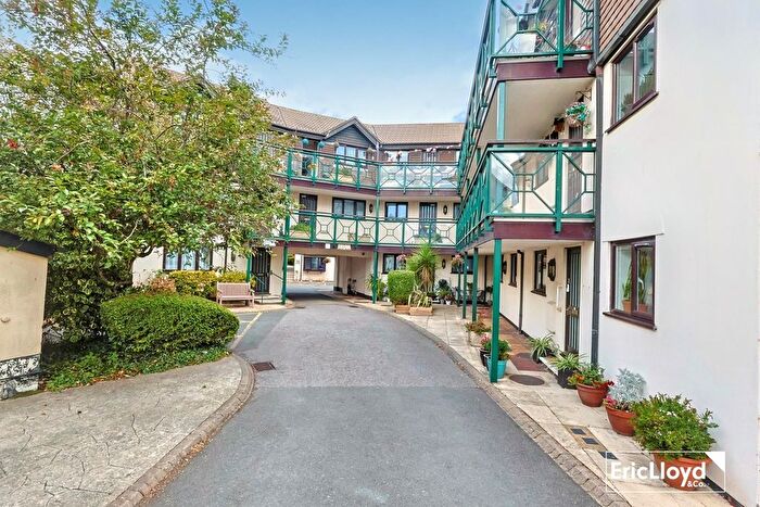 1 Bedroom Flat For Sale In Bolton Street, Brixham, TQ5