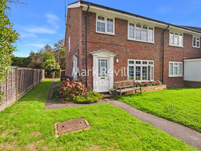 1 Bedroom Flat For Sale In The Welkin, Lindfield, RH16