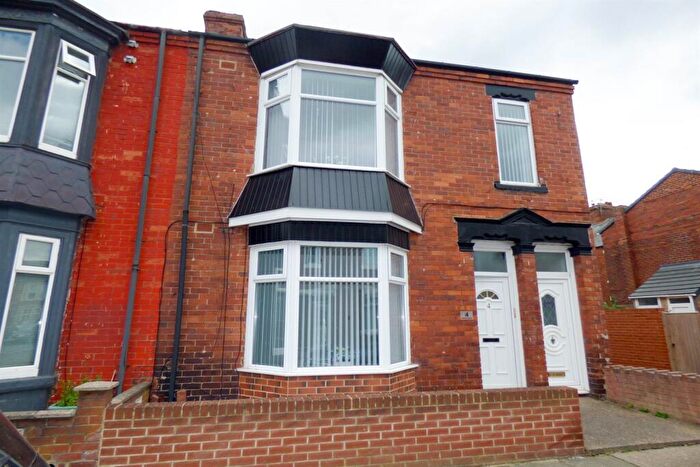 2 Bedroom Flat To Rent In Milner Street, South Shields, NE33