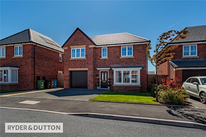 4 Bedroom Detached House For Sale In Deer Hill Drive, Shaw, Oldham, Greater Manchester, OL2
