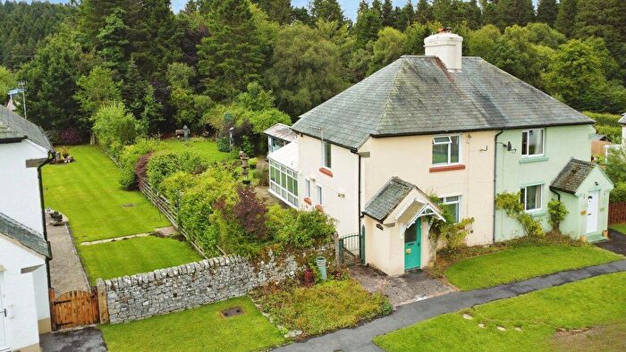 2 Bedroom Detached House For Sale In Castle Drive, Hexham, NE48