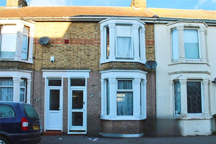 3 Bedroom Terraced House For Sale In Wellesley Road, Sheerness, Kent, ME12