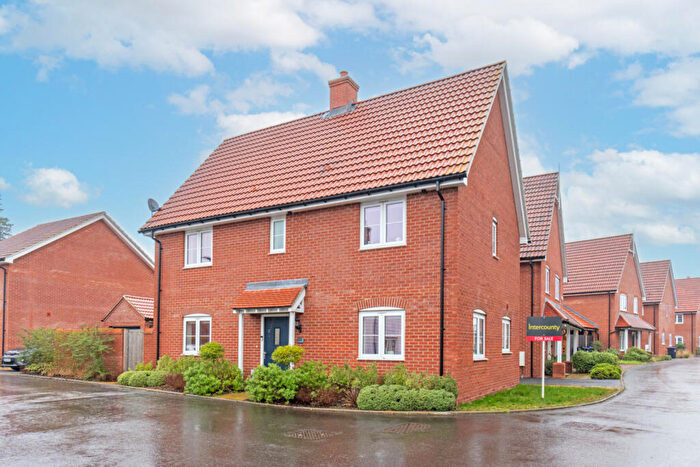 3 Bedroom Detached House For Sale In Bingley Close, Bishop's Stortford, Hertfordshire, CM23