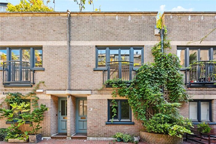 2 Bedroom Terraced House For Sale In Kensington Gardens Square, London, W2