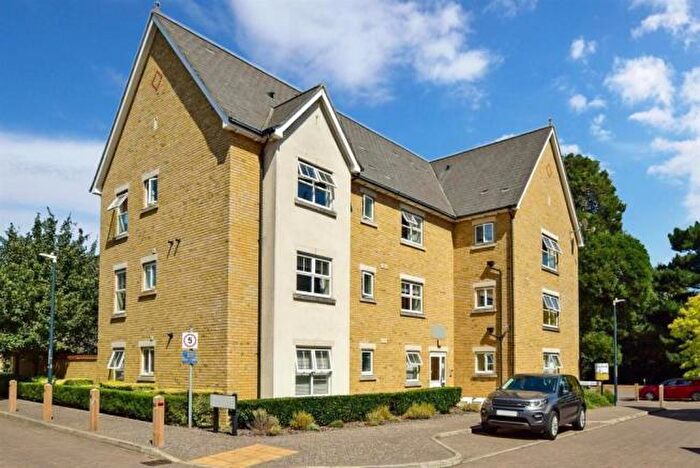 2 Bedroom Flat For Sale In Angelica Square, Maidstone, ME16