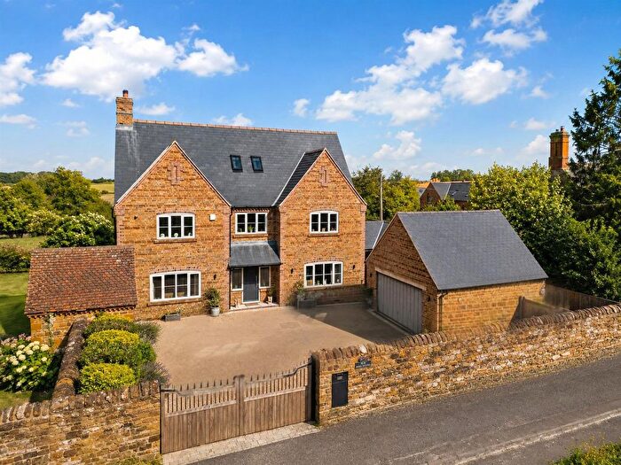 4 Bedroom Detached House For Sale In Little Brington, Northampton, NN7